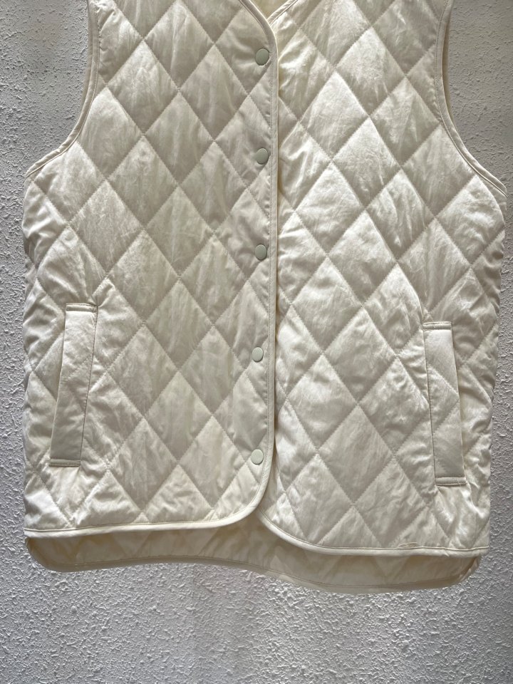 Another Plan - Korean Women Fashion - #romanticstyle - Quilted Vest - 3