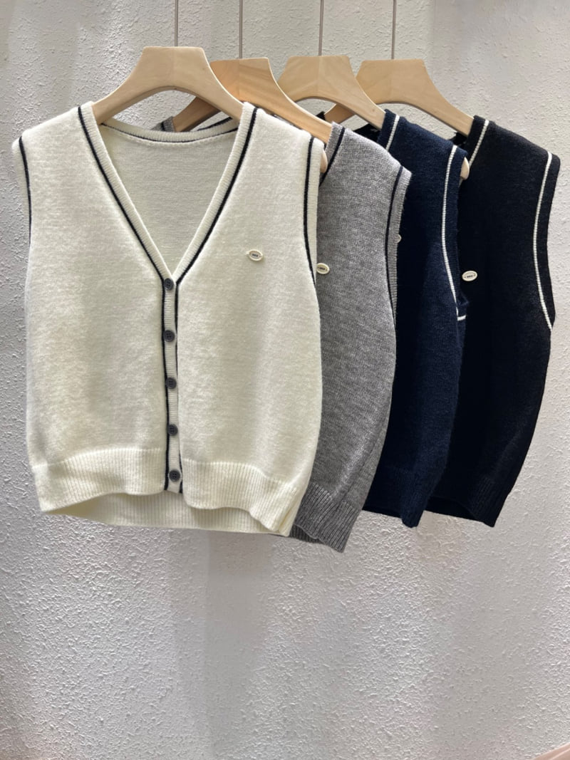 Another Plan - Korean Women Fashion - #shopsmall - OOTD Button Vest