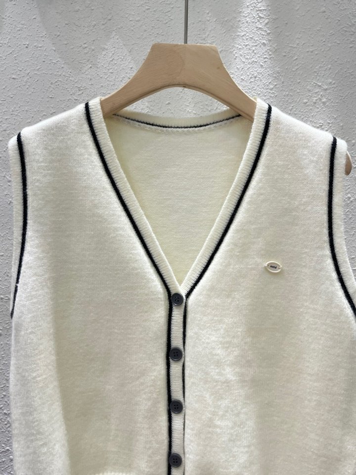 Another Plan - Korean Women Fashion - #thatsdarling - OOTD Button Vest - 2