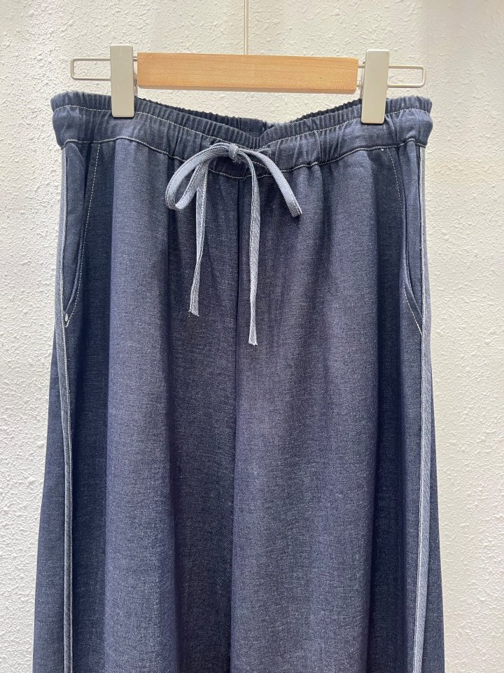 Another Plan - Korean Women Fashion - #womensfashion - High Waist Side Line Span Jeans - 2