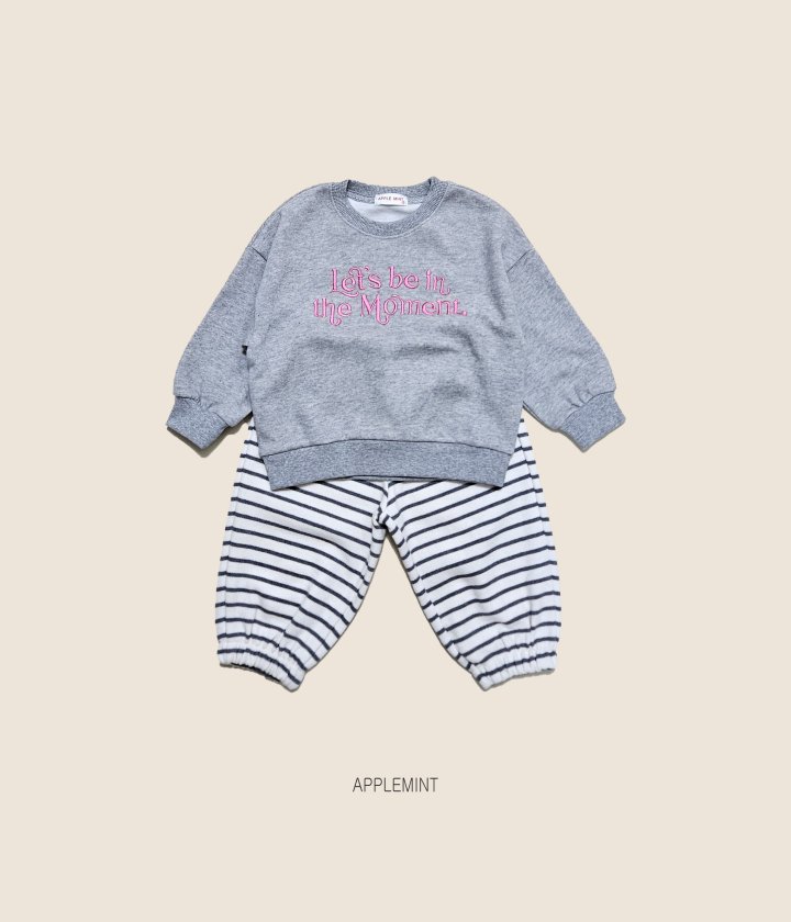 Applemint - Korean Children Fashion - #kidsshorts - Moment Embroidery Sweatshirt - 5