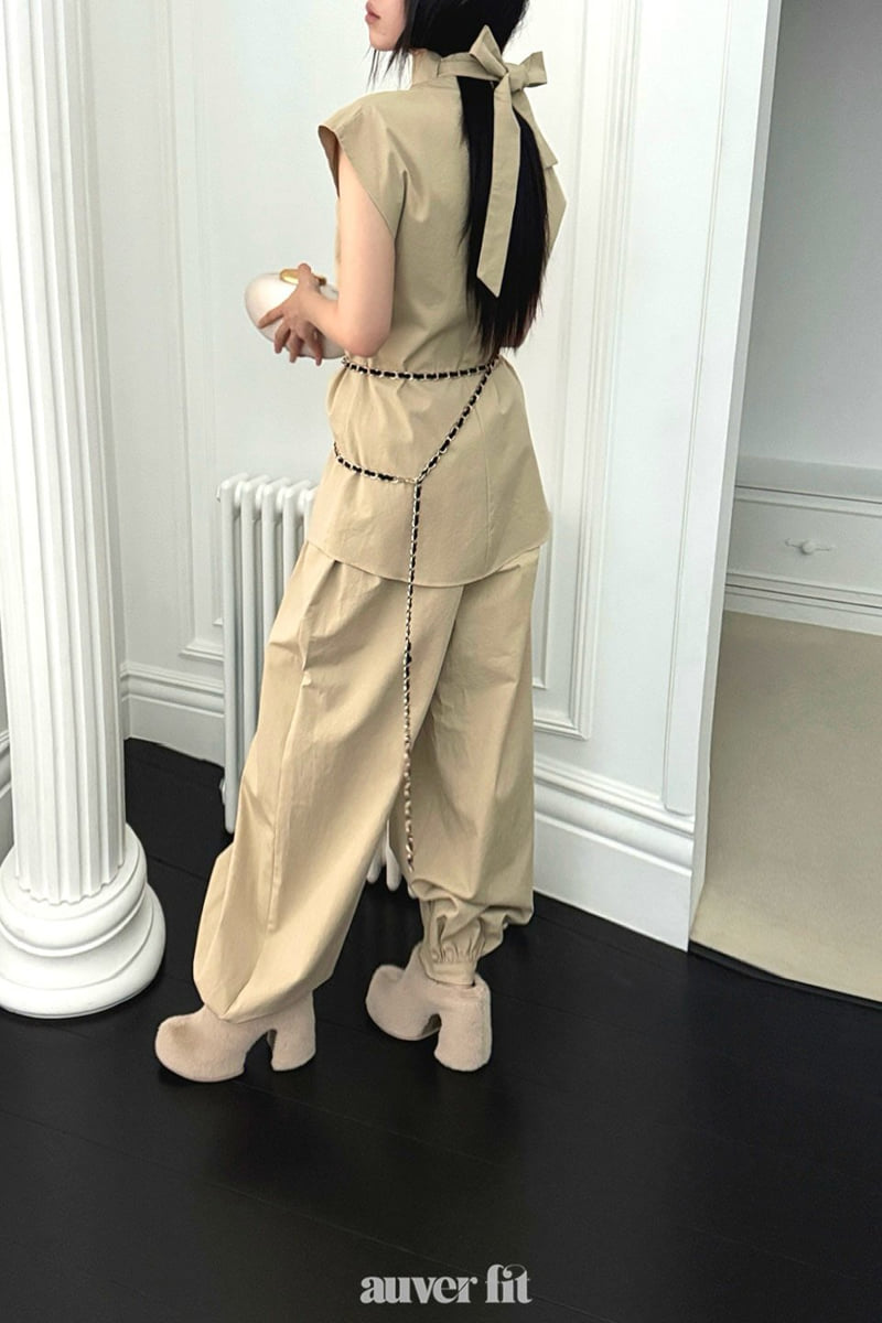 Auver_Fit - Korean Women Fashion - #momslook - Shirring Wrap Sleeveless Top - 2