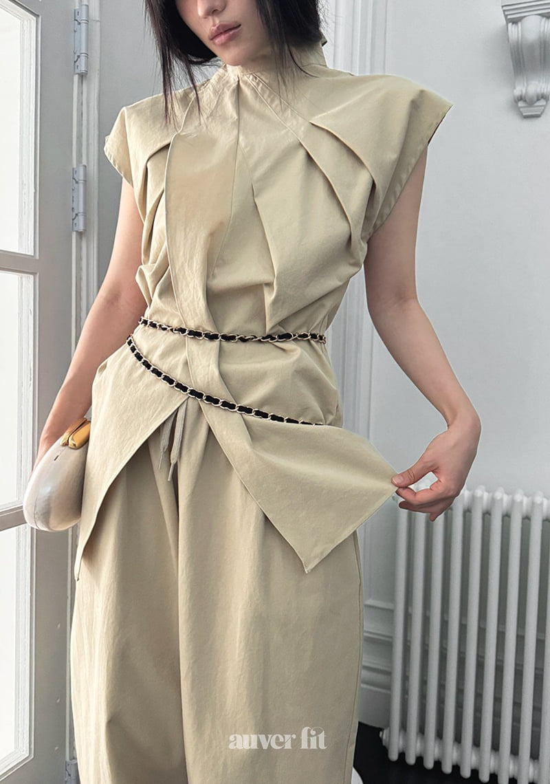 Auver_Fit - Korean Women Fashion - #womensfashion - Shirring Wrap Sleeveless Top - 4