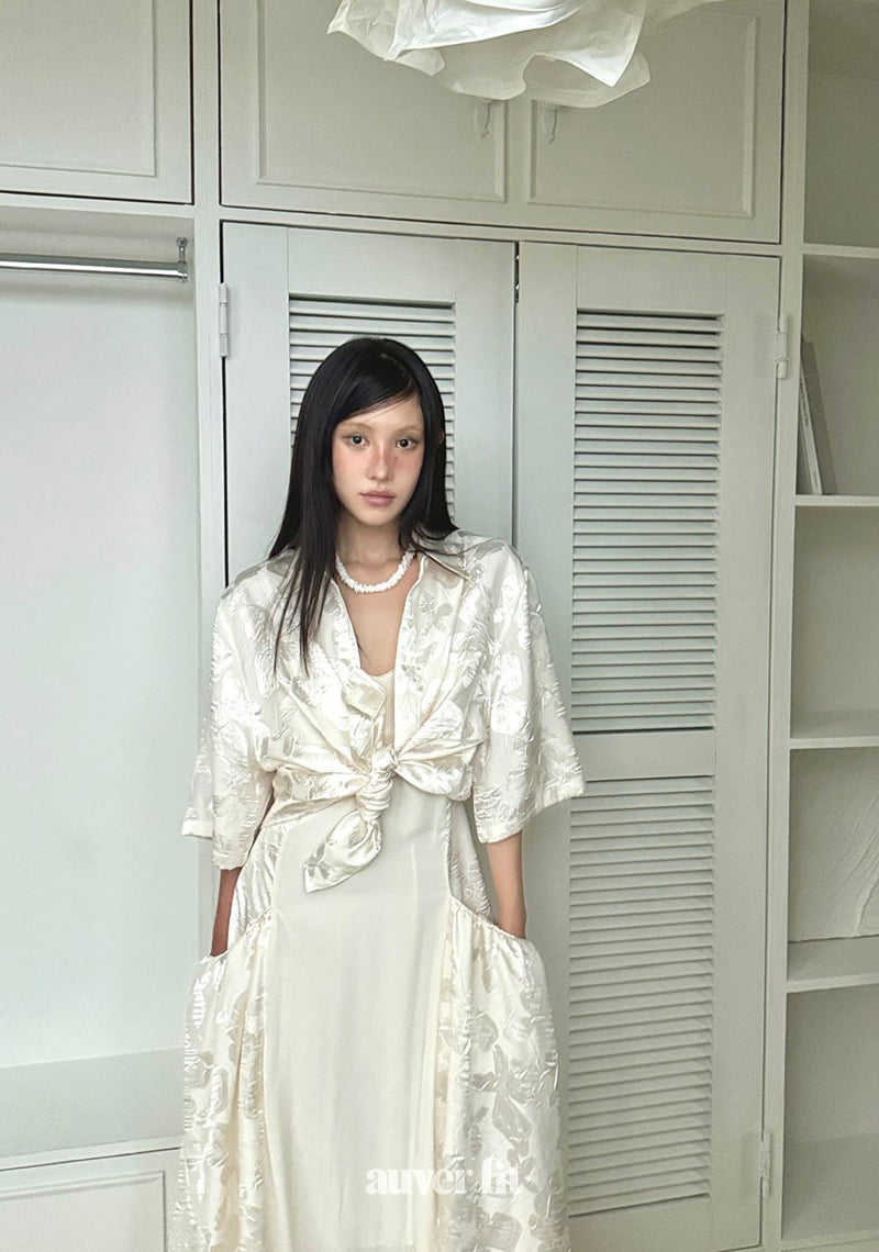 Auver_Fit - Korean Women Fashion - #momslook - Silky Daisy Shirt - 3
