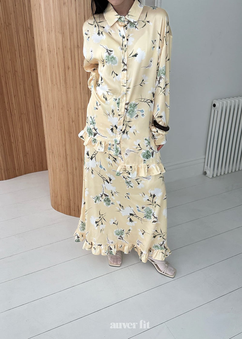 Auver_Fit - Korean Women Fashion - #momslook - Satin Flower Skirt - 3