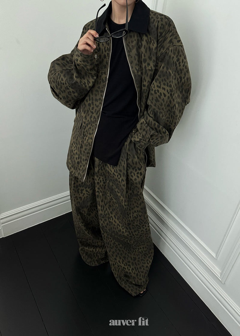 Auver_Fit - Korean Women Fashion - #momslook - Leopard Colored Jumper - 2