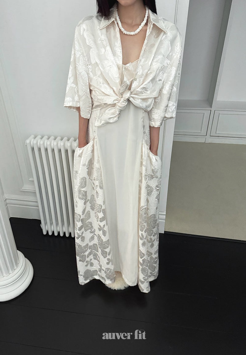 Auver_Fit - Korean Women Fashion - #restrostyle - Silky Daisy Shirt - 8
