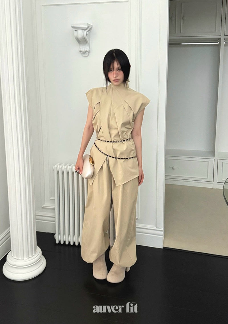 Auver_Fit - Korean Women Fashion - #womensfashion - Shirring Wrap Sleeveless Top