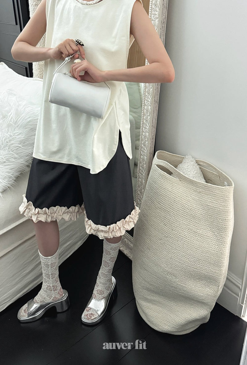 Auver_Fit - Korean Women Fashion - #womensfashion - Open Frill Half Pants - 2