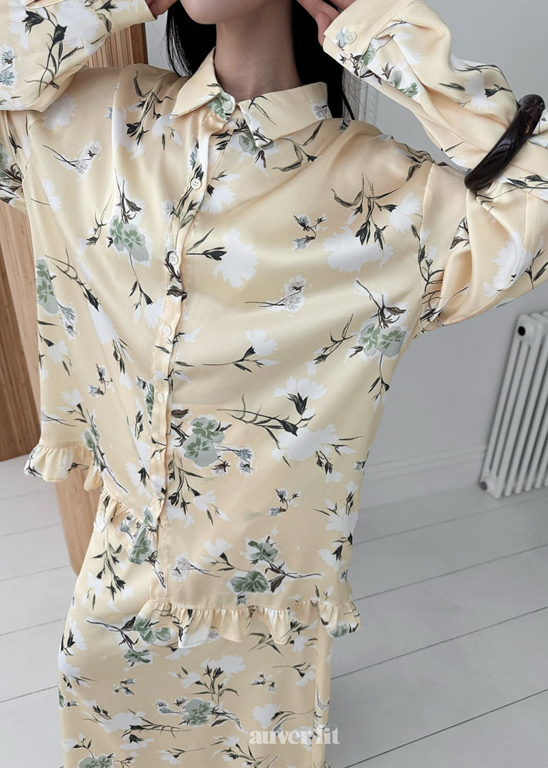 Auver_Fit - Korean Women Fashion - #womensfashion - Satin Flower Shirt - 5