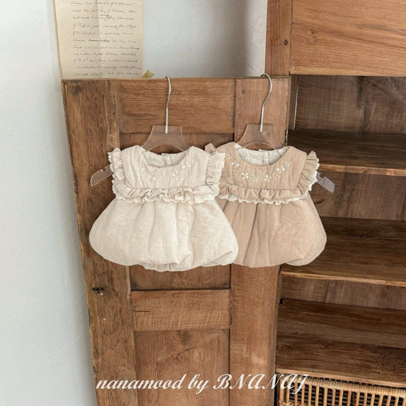 Banana J - Korean Baby Fashion - #babyoninstagram - Bebe Hug Me Vest