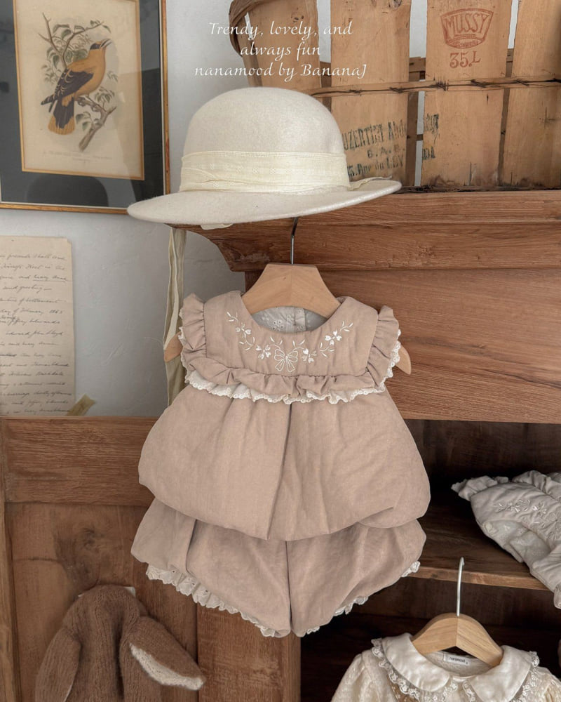 Banana J - Korean Baby Fashion - #babyoutfit - Bebe Hug Me Vest - 3