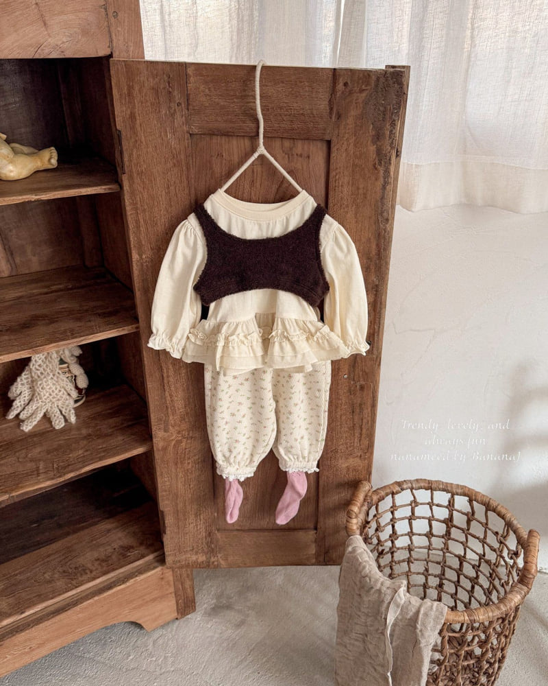 Banana J - Korean Baby Fashion - #onlinebabyshop - Bebe Ruffle Point Tee - 10