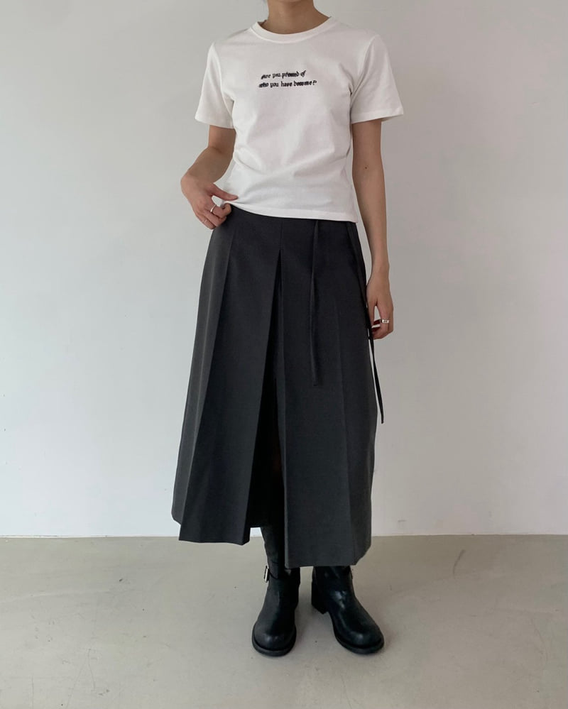 Better - Korean Women Fashion - #restrostyle - Coming Tee - 8