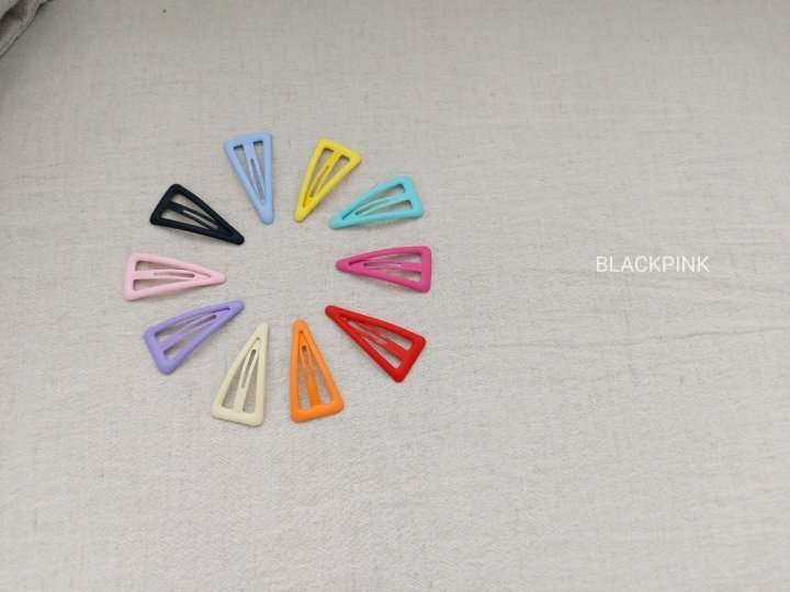 Black Pink - Korean Children Fashion - #kidzfashiontrend - Triangle Embossed Snap Clip - 4