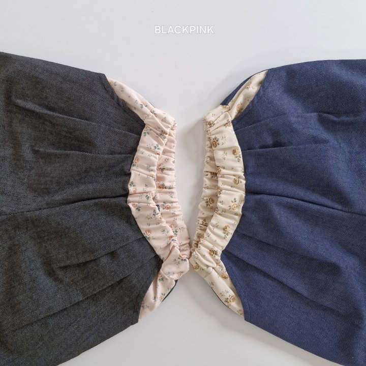 Black Pink - Korean Children Fashion - #childofig - Floral Jeans - 4