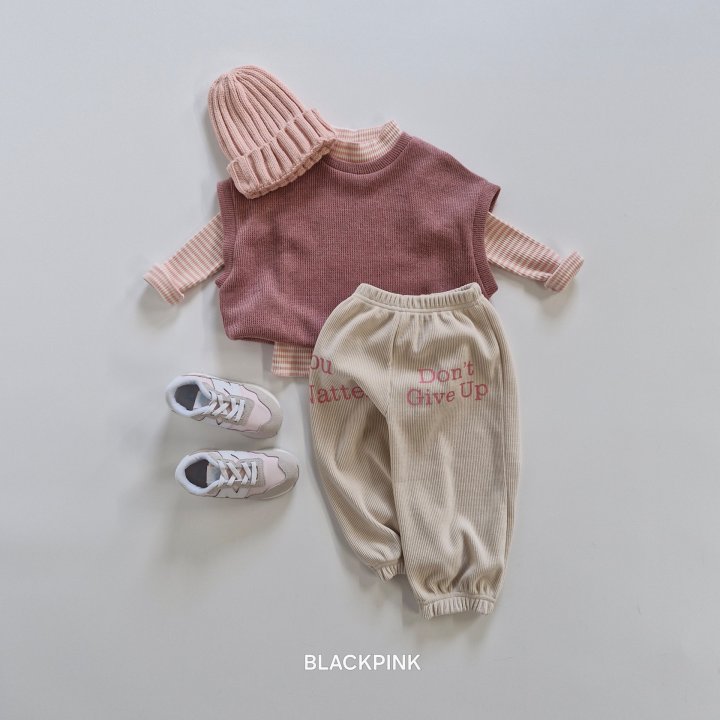 Black Pink - Korean Children Fashion - #kidzfashiontrend - Ami Printed Jogger Pants - 7