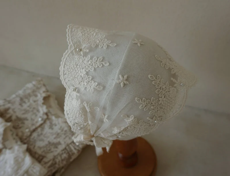 Bloombebe - Korean Baby Fashion - #babyootd - 25 Lace Bonnet (Lace Kerchief) - 3