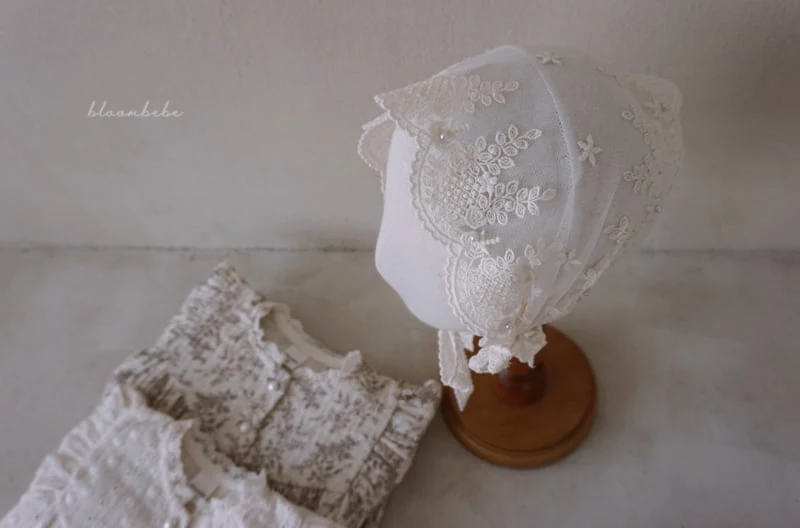 Bloombebe - Korean Baby Fashion - #babyootd - 25 Lace Bonnet (Lace Kerchief) - 4