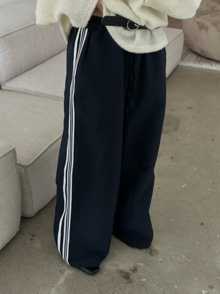 Buckle - Korean Women Fashion - #momslook - Double Tape Pants