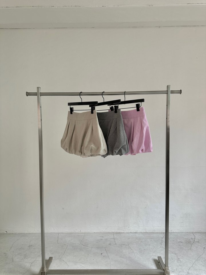 Chavi - Korean Women Fashion - #momslook - Pig Balloon Skirt Pants