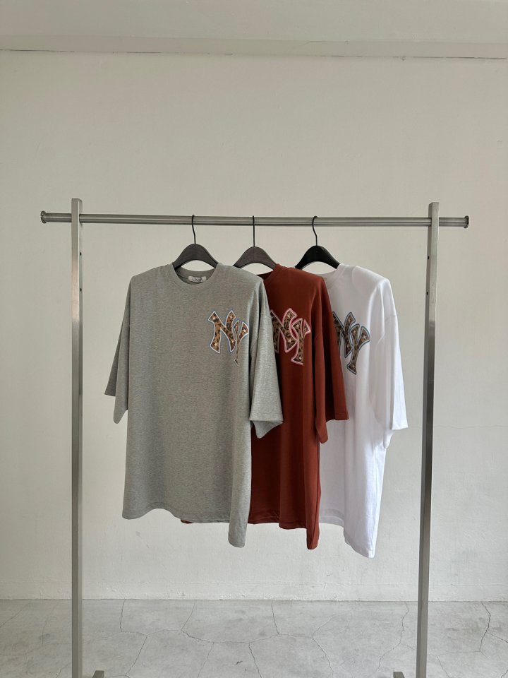 Chavi - Korean Women Fashion - #momslook - Leopard NY Tee