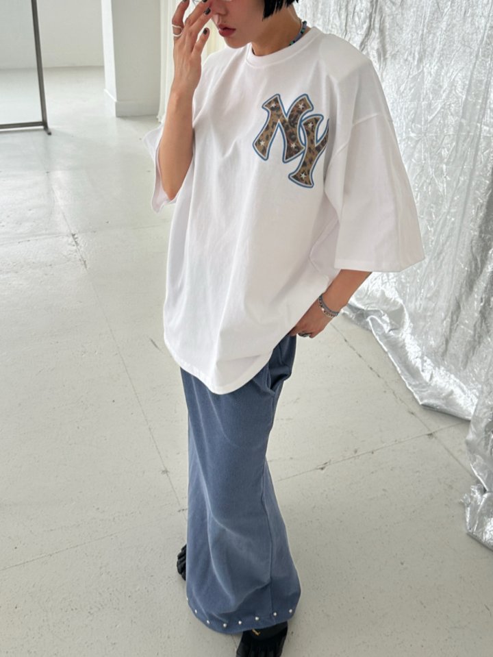 Chavi - Korean Women Fashion - #pursuepretty - Leopard NY Tee - 5