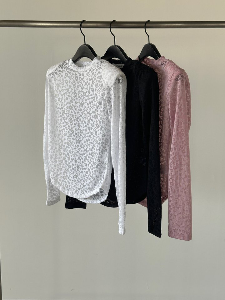 Chavi - Korean Women Fashion - #thelittlethings - Burnout Flower Tee