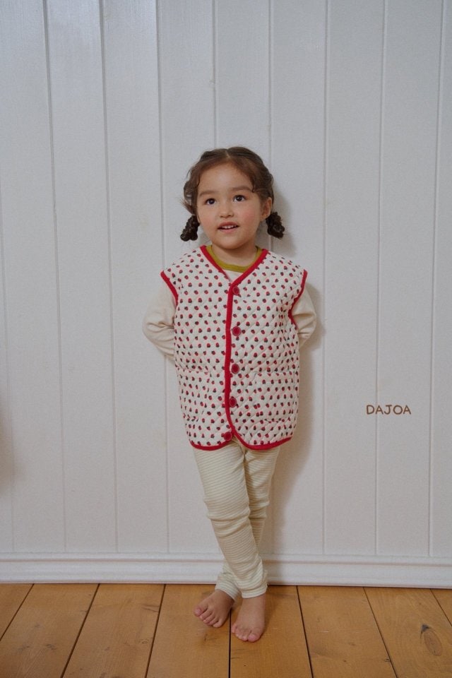 Dajoa - Korean Baby Fashion - #babyfashion - Strawberry Quilted Vest - 2