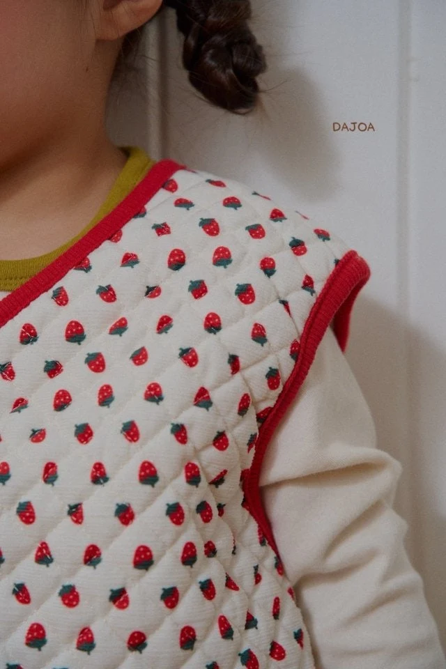 Dajoa - Korean Baby Fashion - #babyfever - Strawberry Quilted Vest - 4