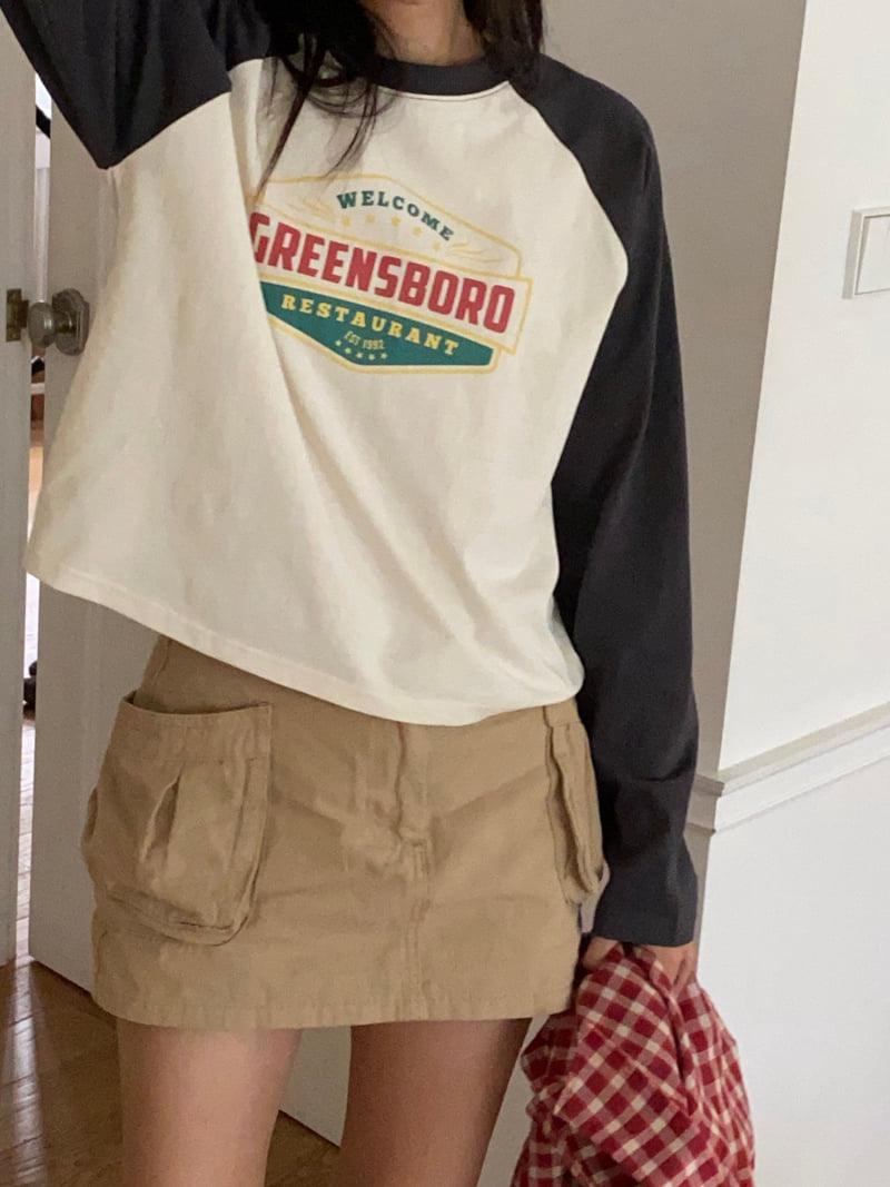 Diana - Korean Women Fashion - #momslook - Green Raglan Tee - 12