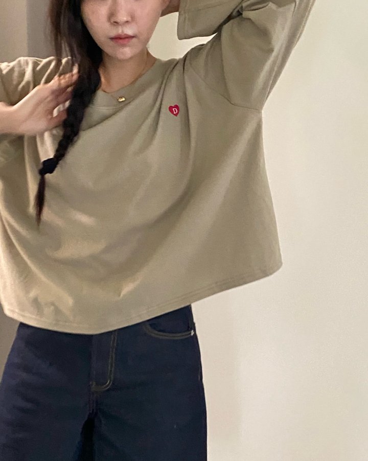Diana - Korean Women Fashion - #thelittlethings - Heart Boat Neck Tee - 11