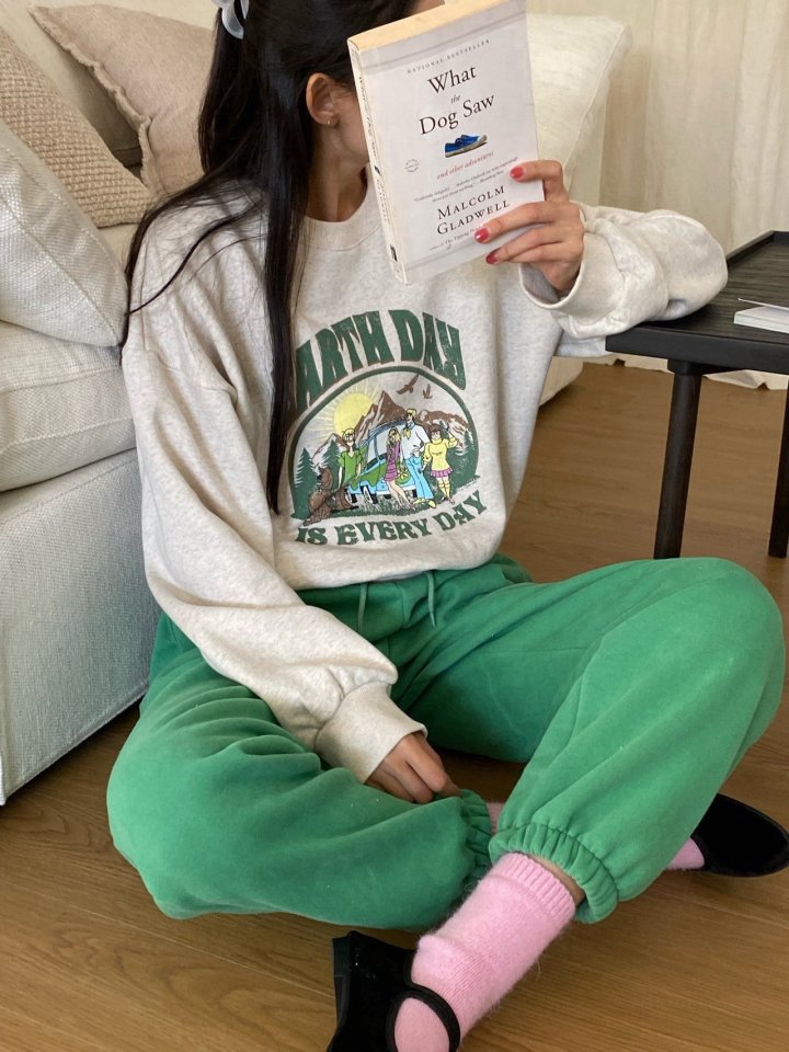 Diana - Korean Women Fashion - #thelittlethings - Earth Sweatshirt - 9