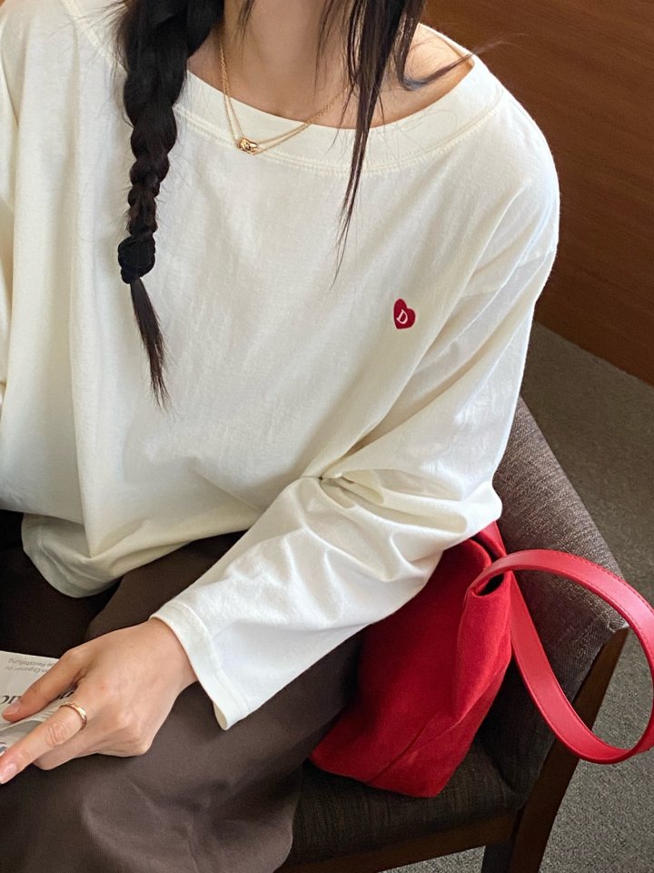 Diana - Korean Women Fashion - #vintagekidsstyle - Heart Boat Neck Tee - 5