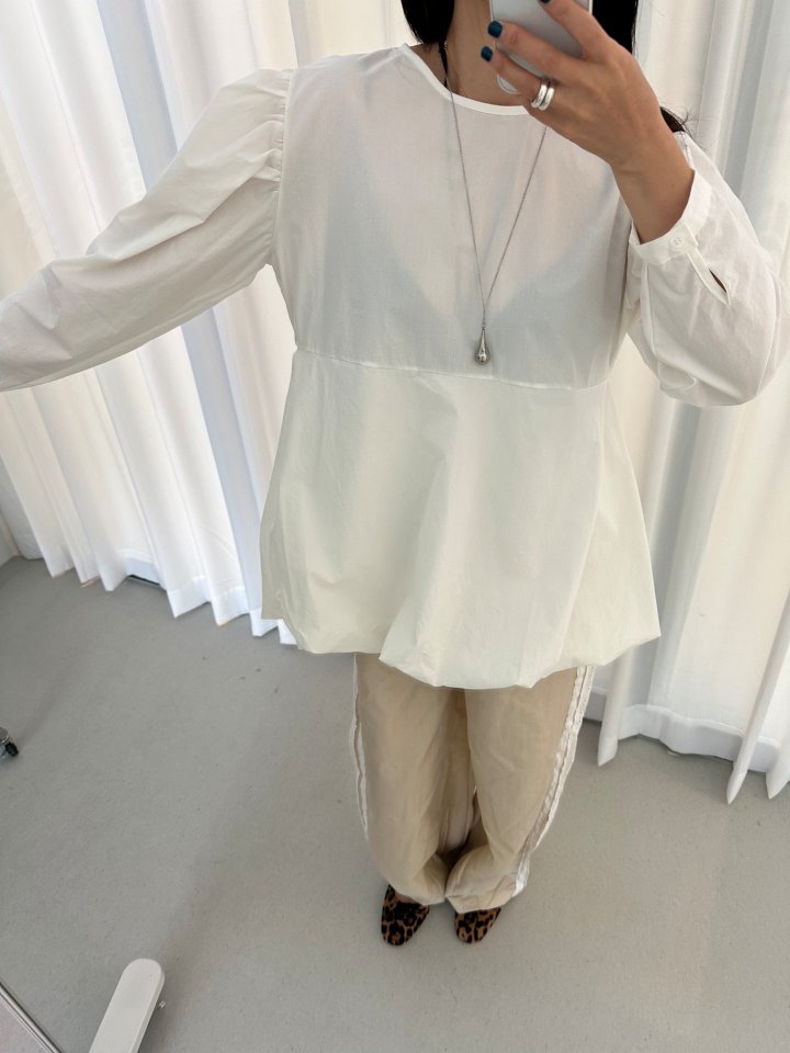 Dress U - Korean Women Fashion - #momslook - Balloon Strap Blouse - 11