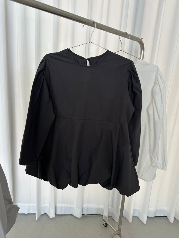 Dress U - Korean Women Fashion - #momslook - Balloon Strap Blouse - 3