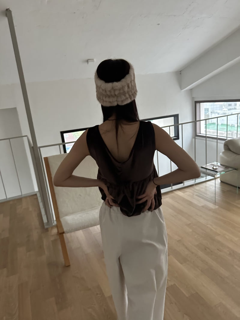 Dress U - Korean Women Fashion - #momslook - Velvet Shirring Vest - 12