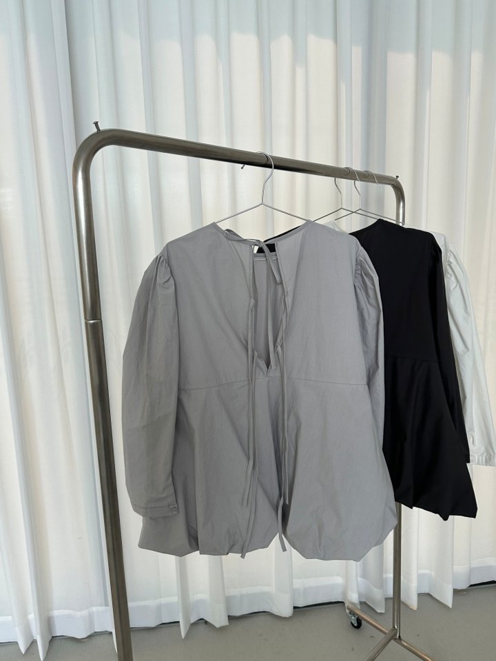 Dress U - Korean Women Fashion - #womensfashion - Balloon Strap Blouse - 2