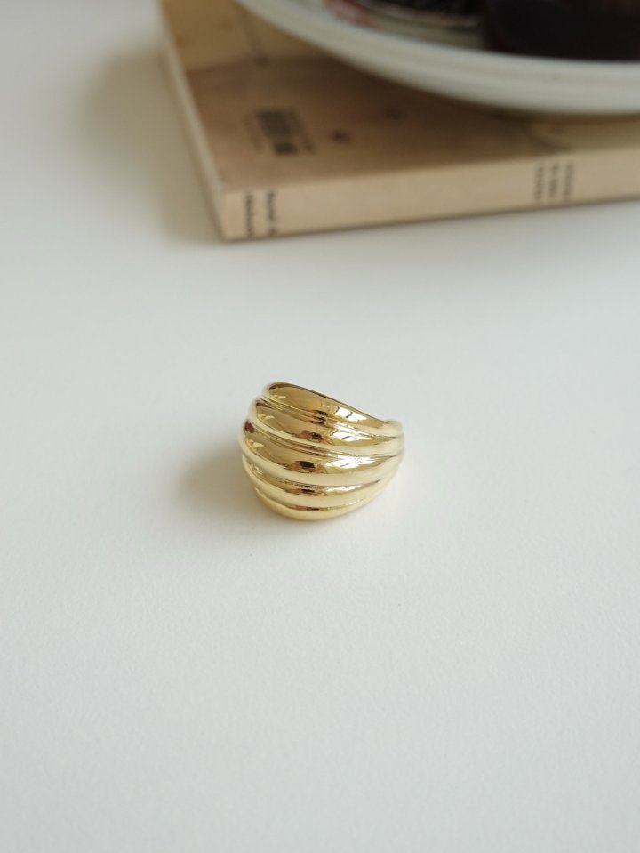 Knoua Ring by Eeiitt for Women - view 5