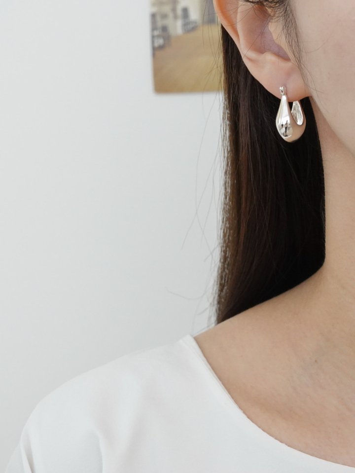 Glue Small Hoop Earrings by Eeiitt for Women - view 1