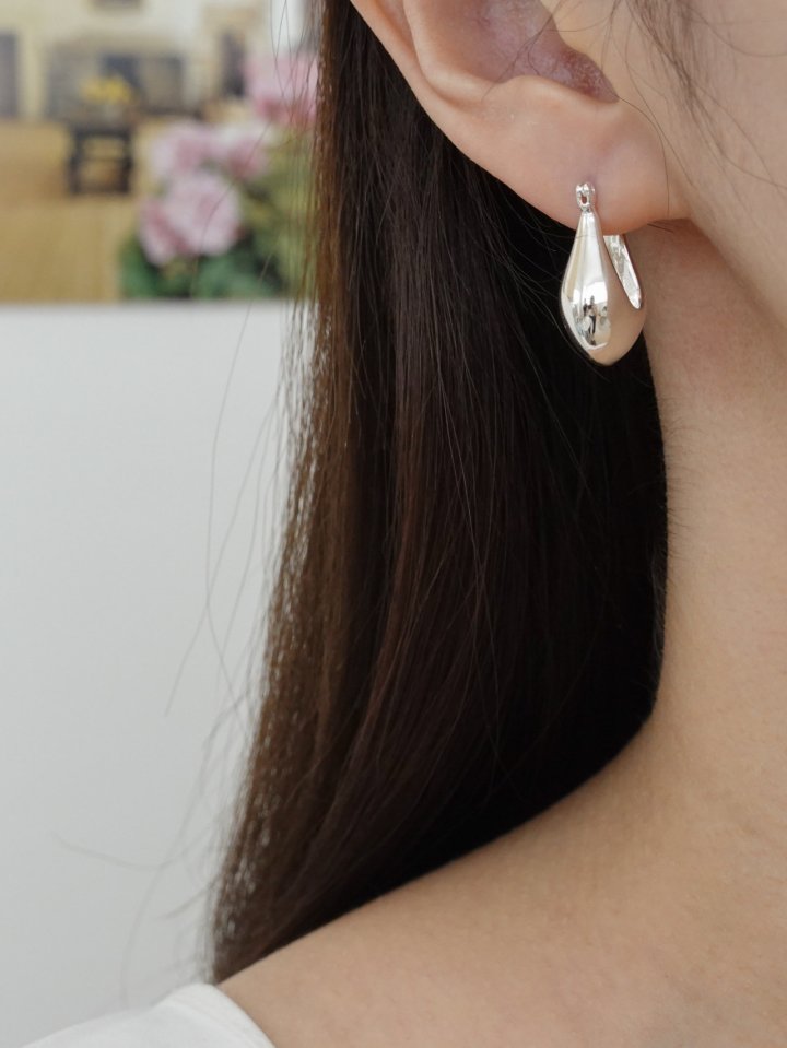 Glue Small Hoop Earrings by Eeiitt for Women - view 11