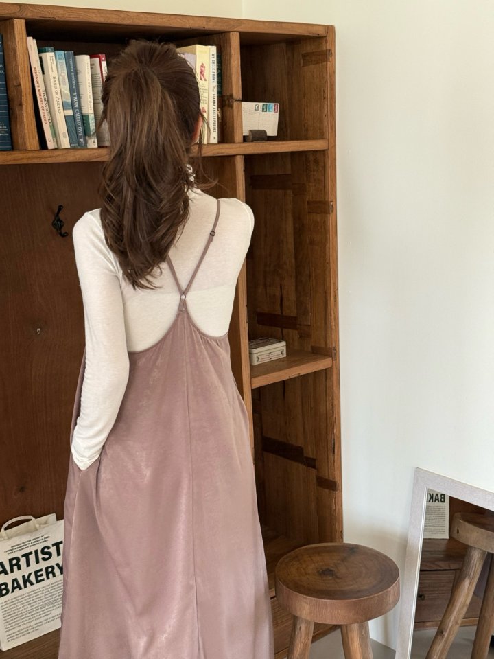 Elmu - Korean Women Fashion - #momslook - Tail Satin One-piece - 3