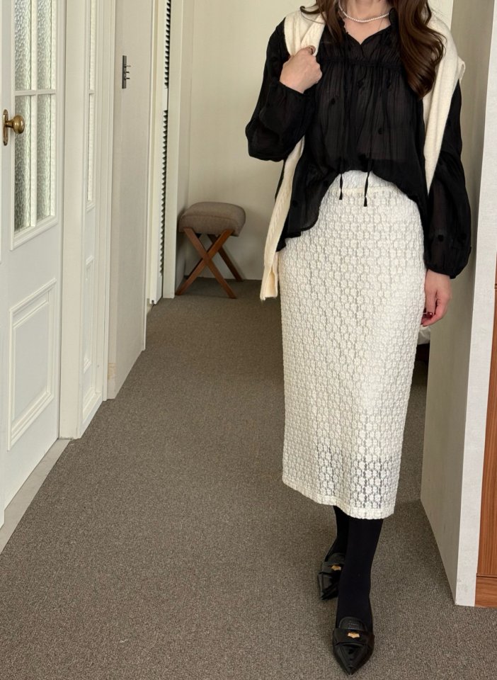 Elmu - Korean Women Fashion - #momslook - Floral Embroidered Lace Skirt - 2
