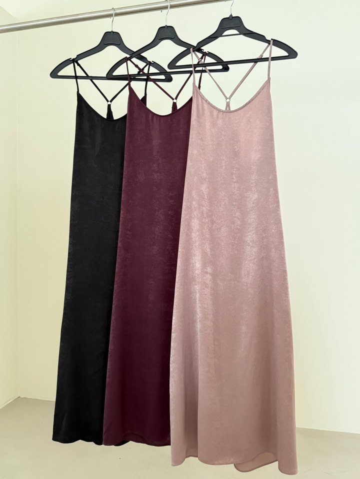 Elmu - Korean Women Fashion - #shopsmall - Tail Satin One-piece - 11