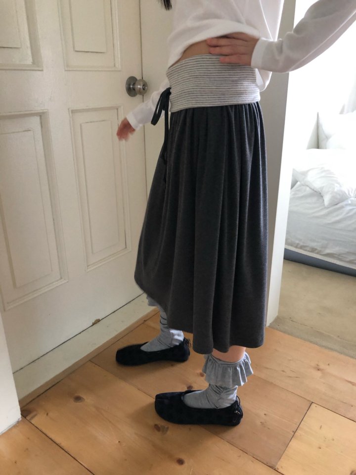 Flash - Korean Women Fashion - #momslook - Frill Long Socks - 7