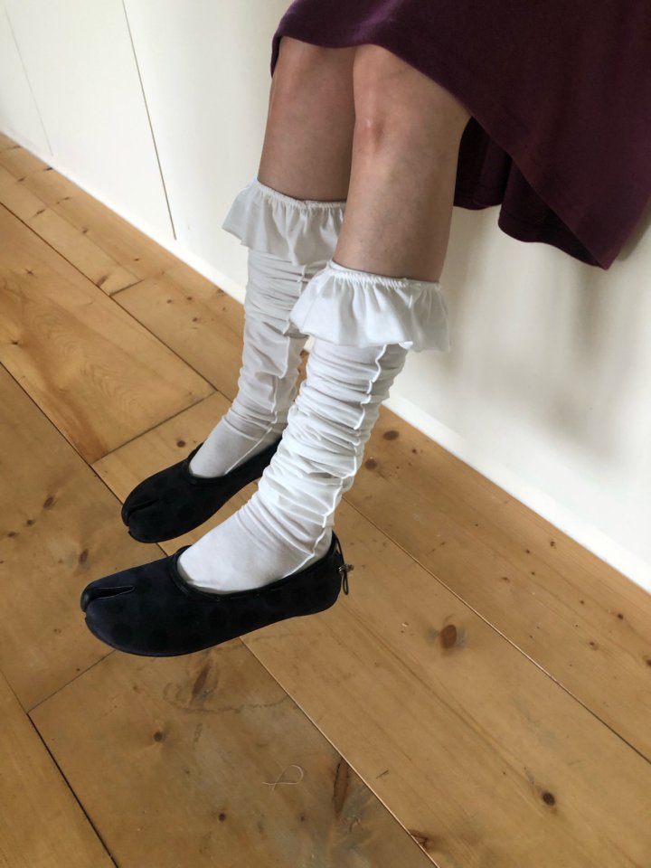 Flash - Korean Women Fashion - #womensfashion - Frill Long Socks - 4