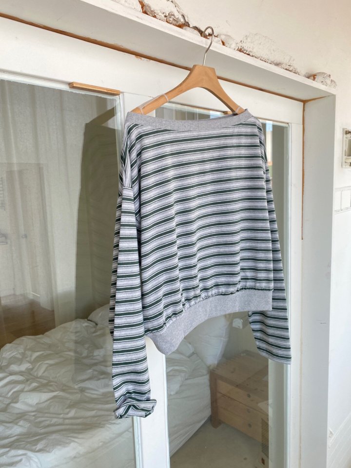 Flash - Korean Women Fashion - #momslook - Hush Sweatshirts - 10