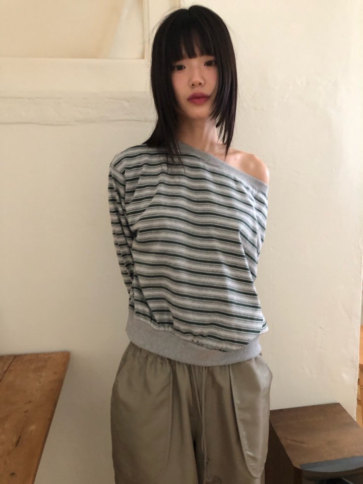 Flash - Korean Women Fashion - #momslook - Hush Sweatshirts - 5