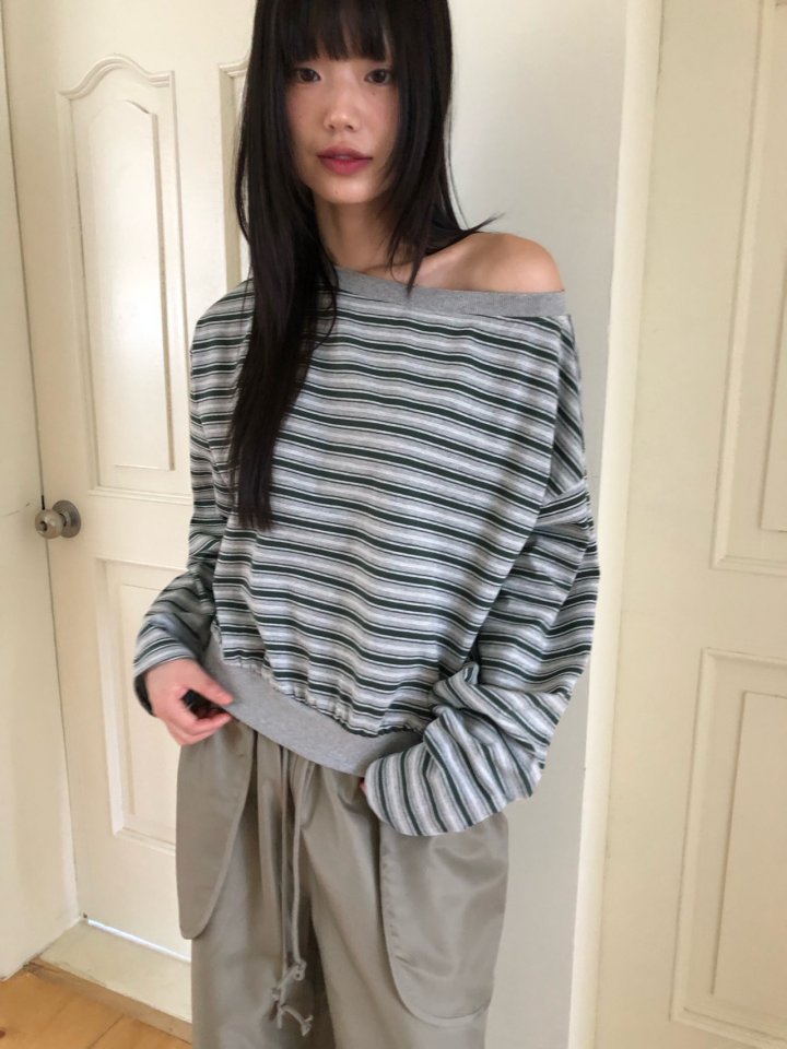 Flash - Korean Women Fashion - #momslook - Hush Sweatshirts - 7