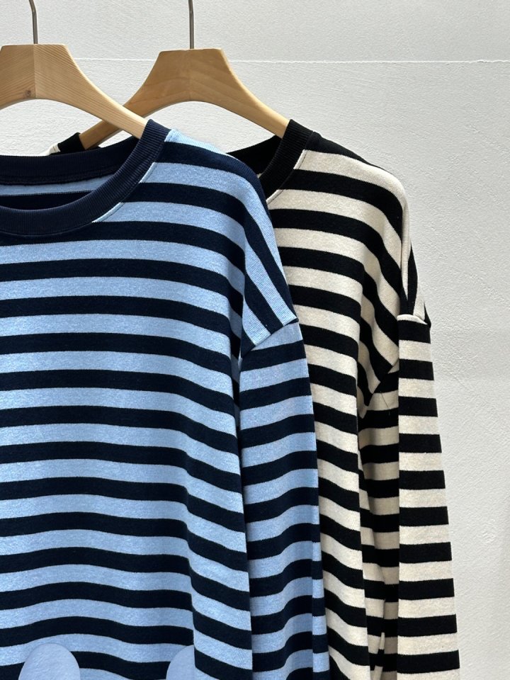 Flash - Korean Women Fashion - #momslook - Circle Sweatshirts